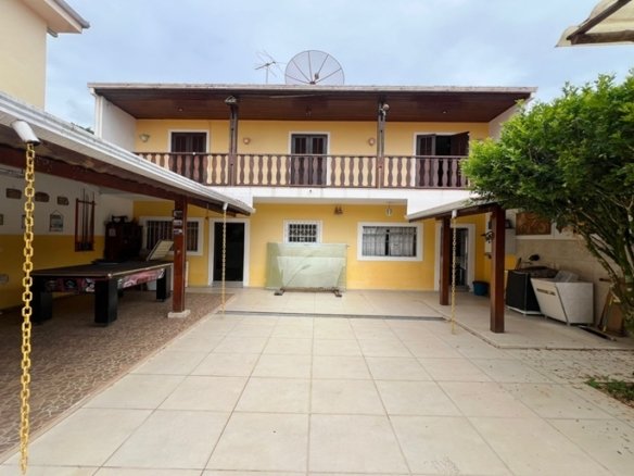 Casa Com Jacuzzi e Sauna À Venda em Cambui MG COD2362 (10)