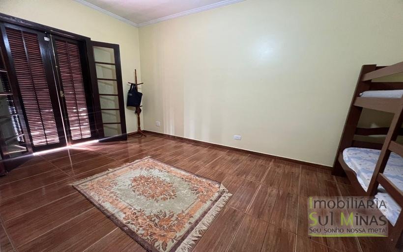 Casa Com Jacuzzi e Sauna À Venda em Cambui MG COD2362 (8)
