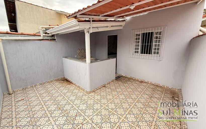 Casa Em Ótima Localização Para Locação em Cambuí MG COD2366 (11)