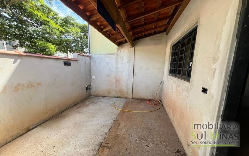Casa Nova Semiacabada À Venda em Cambuí MG COD2357 (10)