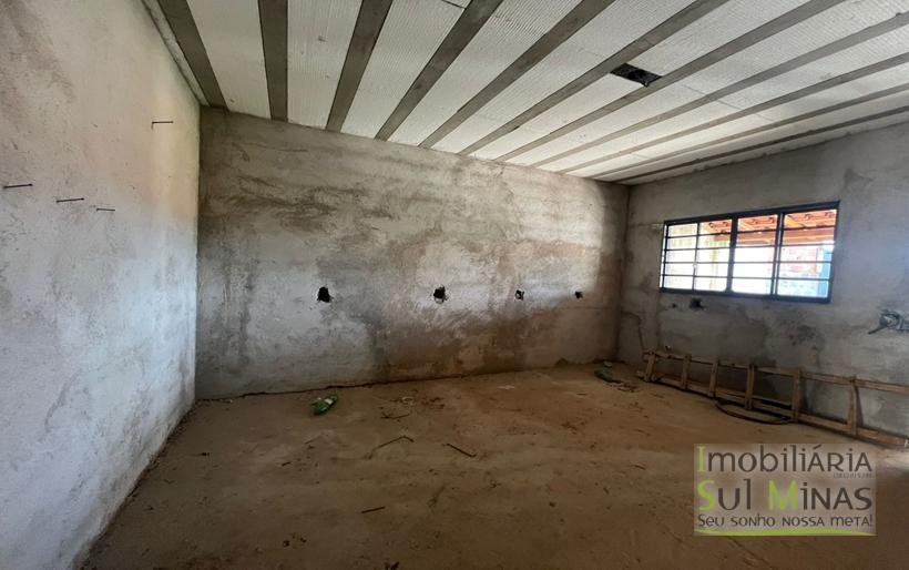 Casa Nova Semiacabada À Venda em Cambuí MG COD2357 (11)