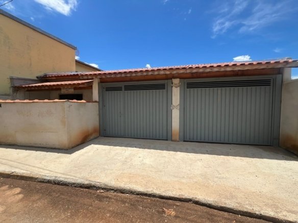 Casa Nova Semiacabada À Venda em Cambuí MG COD2357 (8)