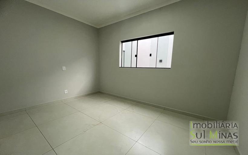 Casa Plana Nova e Moderna à Venda em Cambuí – MG COD2363 (6)