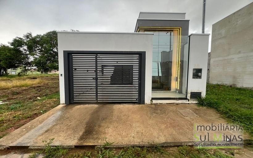 Casa Plana Nova e Moderna à Venda em Cambuí – MG COD2363