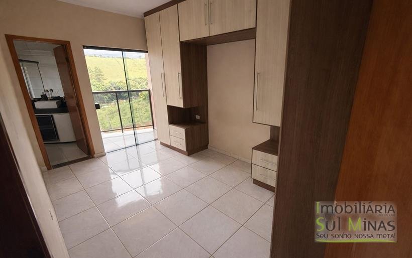 Casa com 148,49 m² de Área Construída e Vista Privilegiada à Venda em CambuíMG COD2376 (3) Casa com 148,49 m² de Área Construída e Vista Privilegiada à Venda em CambuíMG COD2376 (3)