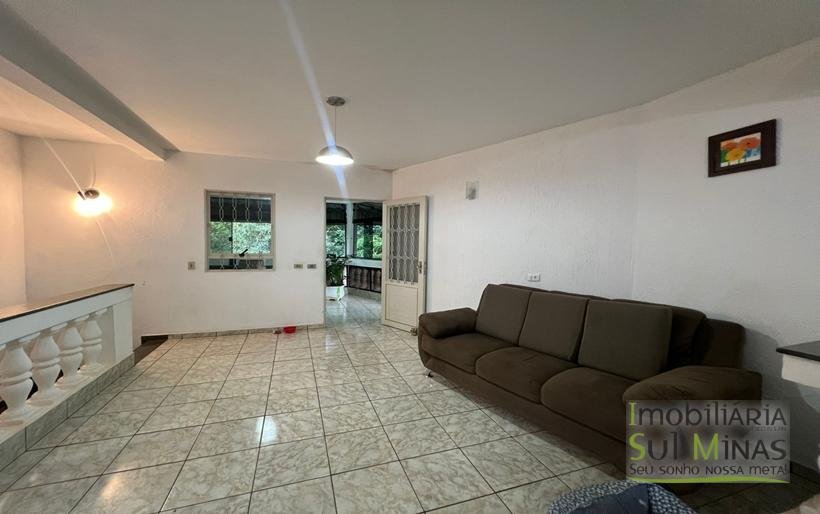 Casa com 4 dormitórios e área verde à venda no Córrego do Bom JesusCOD2347 (18)