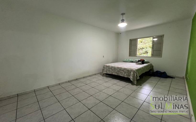 Casa com 4 dormitórios e área verde à venda no Córrego do Bom JesusCOD2347 (29)