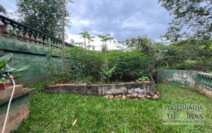 Casa com 4 dormitórios e área verde para locação no Córrego do Bom JesusCOD2347 (40)