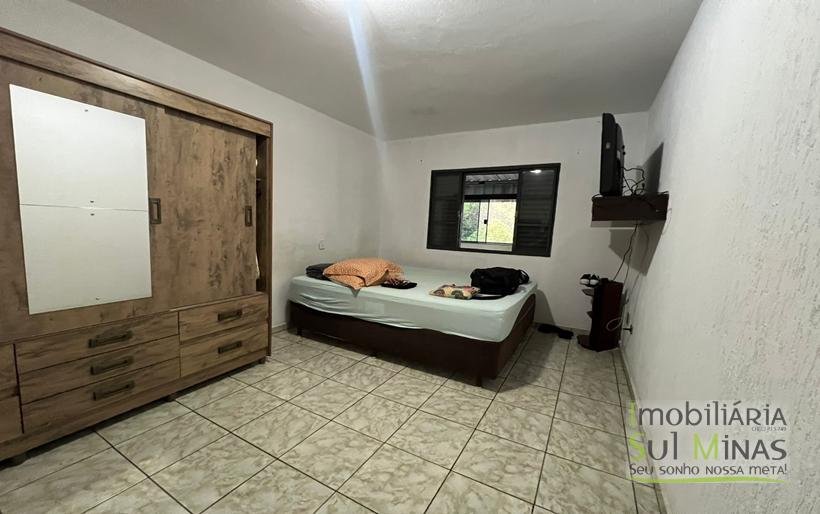 Casa com 4 dormitórios e área verde para locação no Córrego do Bom JesusCOD2347 (45)