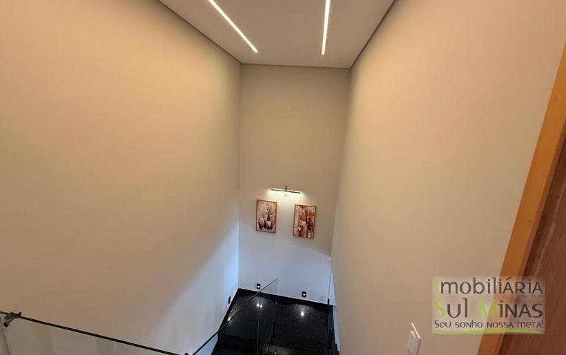 Casa moderna de alto padrão à venda em CambuíMG – completa COD2359 (11)