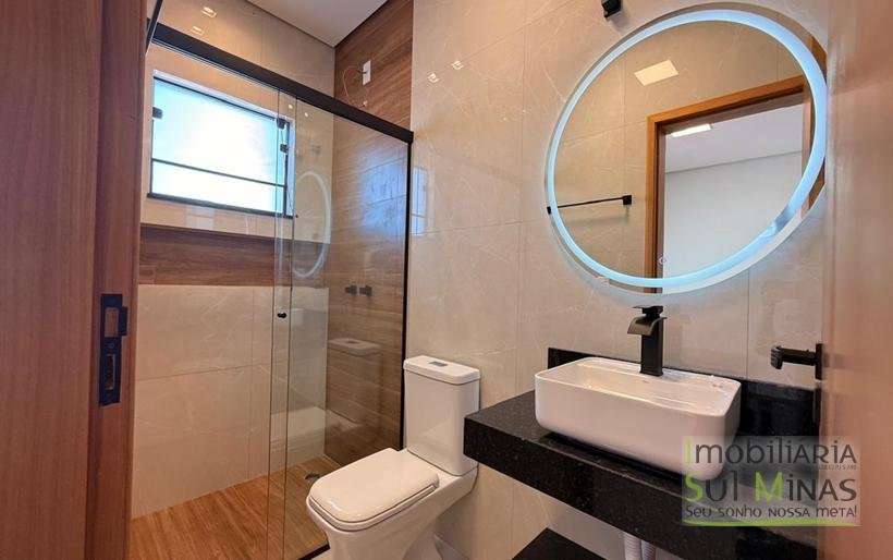 Casa moderna de alto padrão à venda em CambuíMG – completa COD2359 (14)