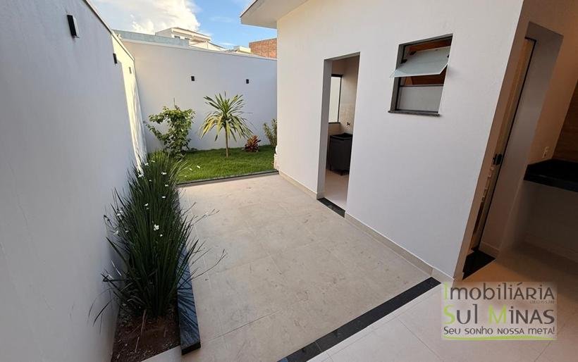 Casa moderna de alto padrão à venda em CambuíMG – completa COD2359 (24)