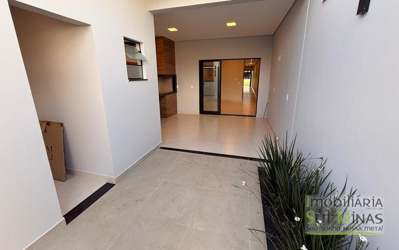 Casa moderna de alto padrão à venda em CambuíMG – completa COD2359 (30)