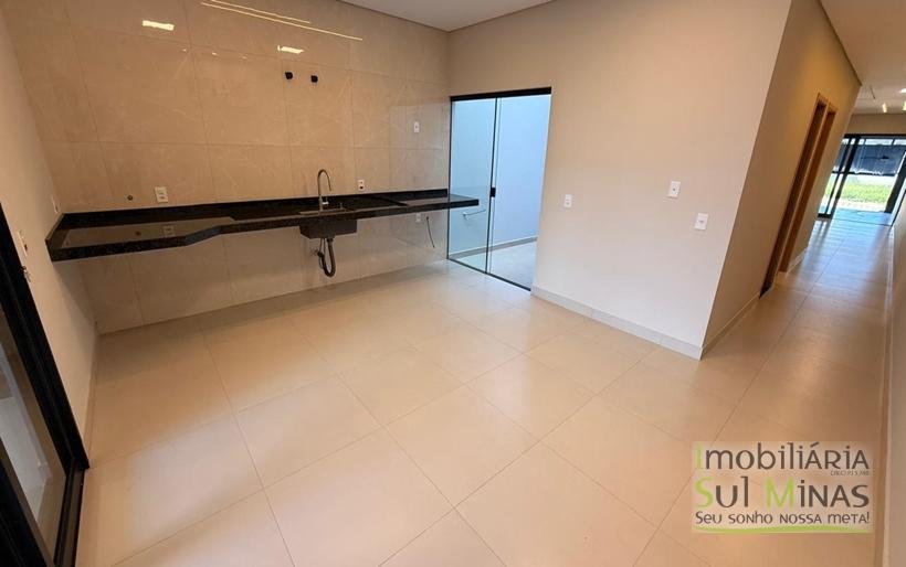 Casa moderna de alto padrão à venda em CambuíMG – completa COD2359 (31)