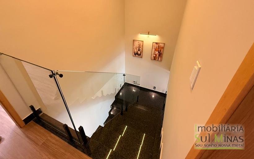 Casa moderna de alto padrão à venda em CambuíMG – completa COD2359 (9)