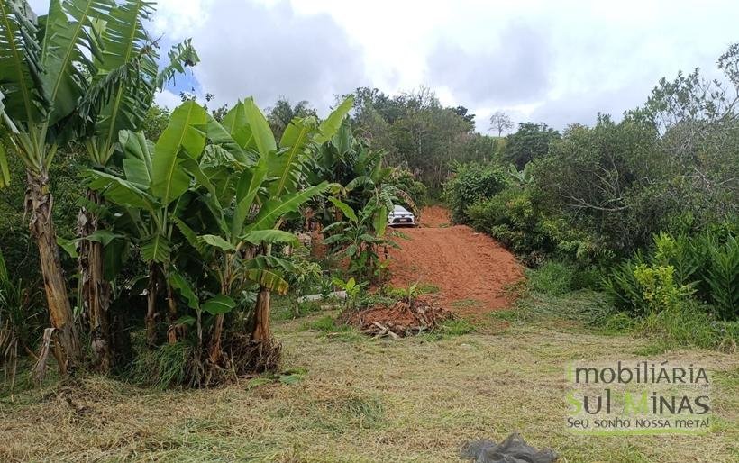 Chácara Com 1.860m² À Venda em Cambuí MG COD2352 (22)