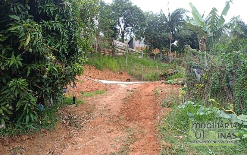 Chácara Com 1.860m² À Venda em Cambuí MG COD2352 (43)