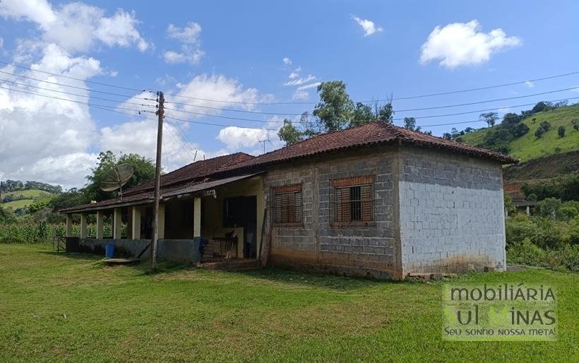 Chácara à Venda em Cambuí – MG a 3,7km do Centro Excelente Oportunidade COD2369 (17)