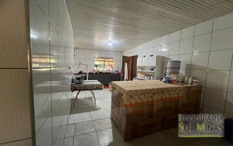 Chácara de 2000m ² com lago de peixe a venda em Cambui MG (15)