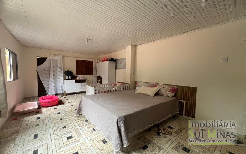 Chácara de 2000m ² com lago de peixe a venda em Cambui MG COD2360