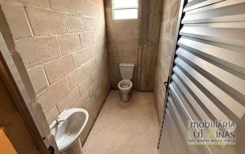 Galpão para Locação em CambuíMG – com área total de 665 m COD2229 (1)