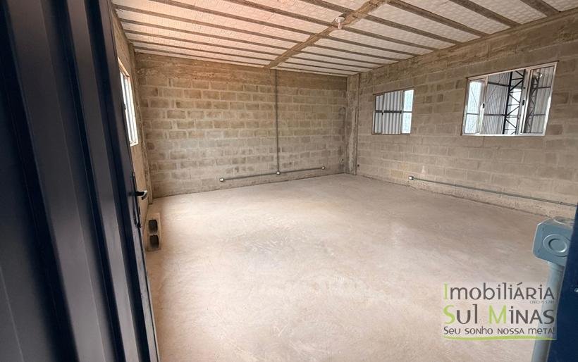 Galpão para Locação em CambuíMG – com área total de 665 m COD2229 (11)