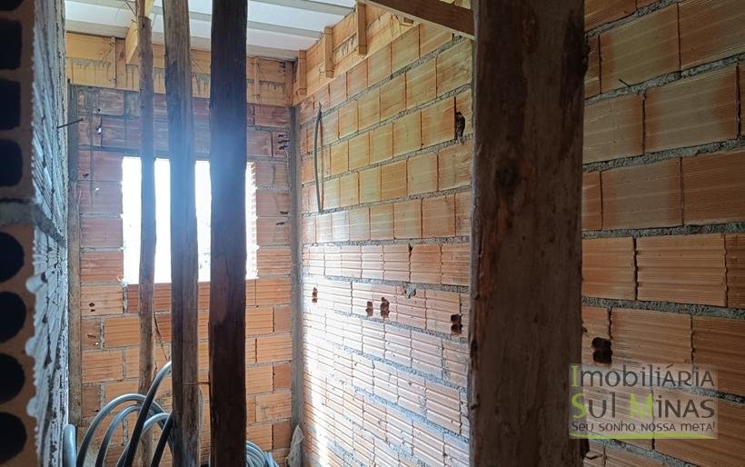 Casa Moderna à Venda em CambuíMG – 3 Dormitórios, Sendo 2 com Closet COD2378 (14)