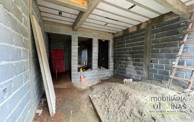 Casa Moderna à Venda em CambuíMG – 3 Dormitórios, Sendo 2 com Closet COD2378 (25)