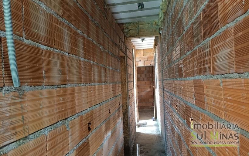 Casa Moderna à Venda em CambuíMG – 3 Dormitórios, Sendo 2 com Closet COD2378 (7)