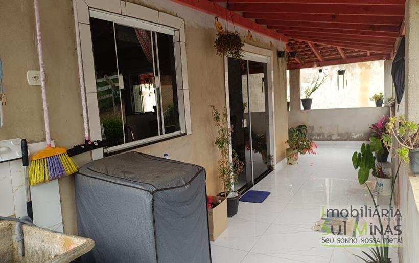 Chácara Com 1600m² À Venda em Senador Amaral COD2396 (1)