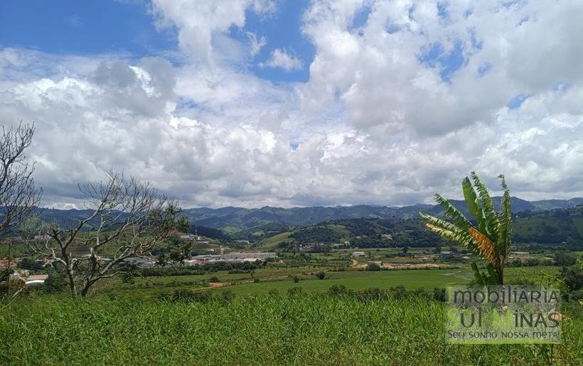 Chácara Com 30.000m² e Vista Incrível À Venda em Cambuí MG COD2385 (16)