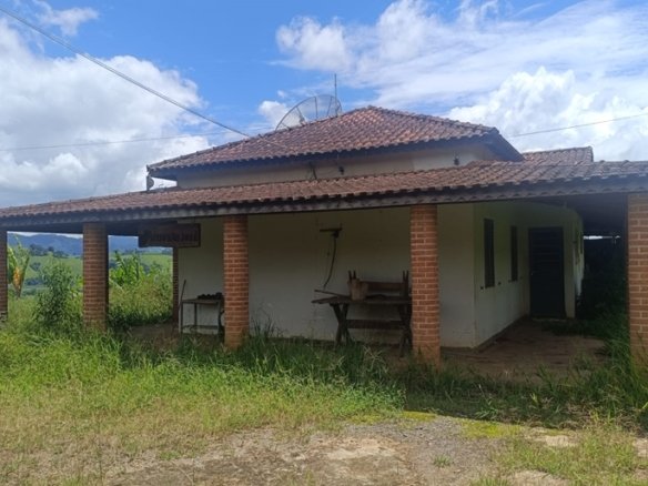 Chácara Com 30.000m² e Vista Incrível À Venda em Cambuí MG COD2385 (2)