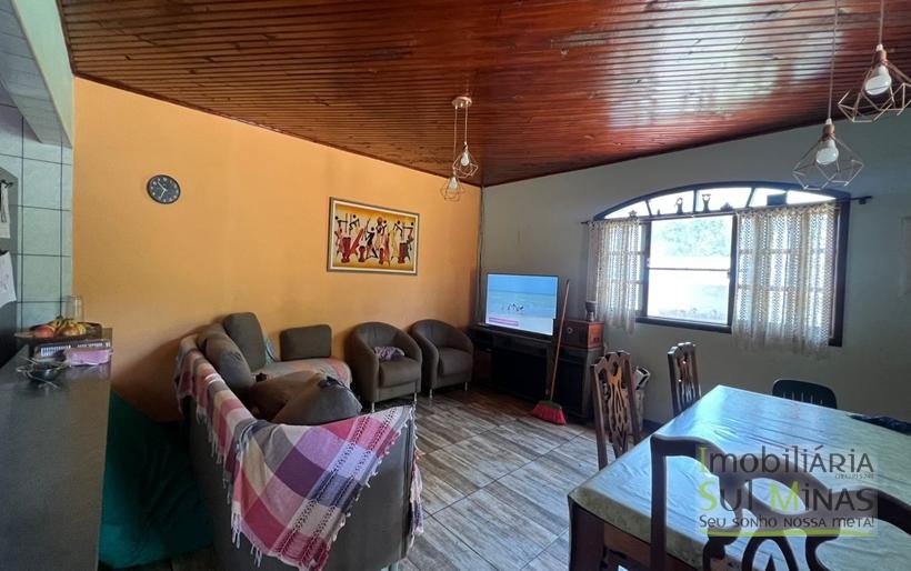 Chácara à Venda em Cambuí – Espaço, Natureza e Qualidade de Vida! COD2395 (2)