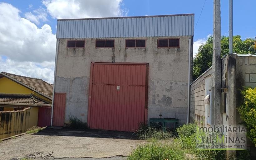 Galpão Com 400m² Em Ótima Localização Para Locação em Cambuí MG COD2381 (11)