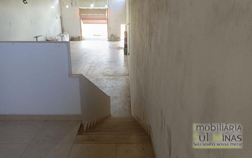 Galpão Com 400m² Em Ótima Localização Para Locação em Cambuí MG COD2381 (6)