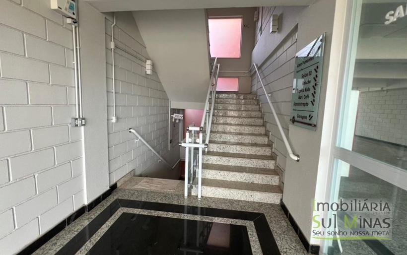 Prédio Comercial com Ótima Estrutura à Venda em Cambuí MG (16)