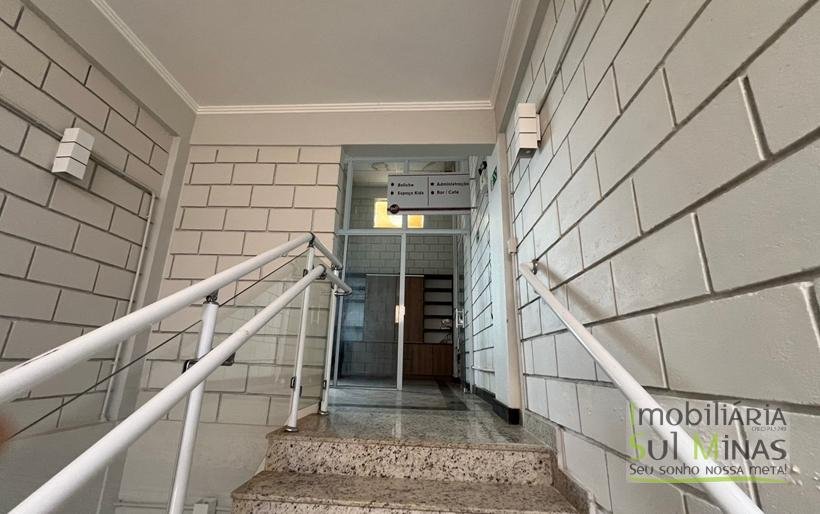 Prédio Comercial com Ótima Estrutura à Venda em Cambuí MG (23)