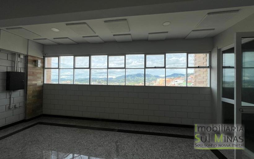 Prédio Comercial com Ótima Estrutura à Venda em Cambuí MG (25)