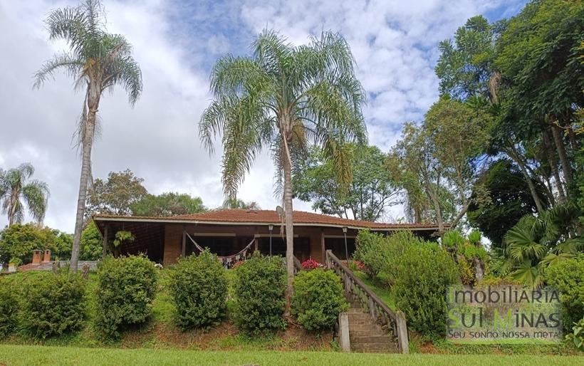 Sítio Completo à Venda em Camanducaia – Estrutura Impecável, Fácil Acesso e Próximo a Fernão DiasCOD2386 (4)