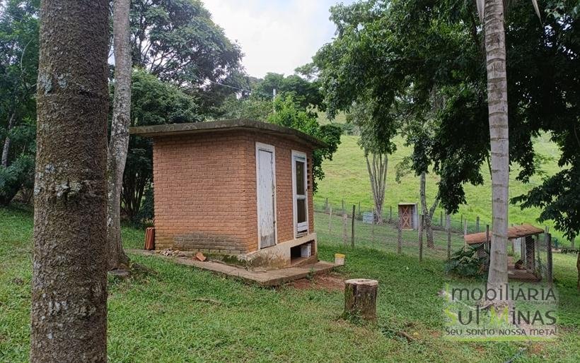 Sítio Completo à Venda em Camanducaia – Estrutura Impecável, Fácil Acesso e Próximo a Fernão DiasCOD2386 (43)