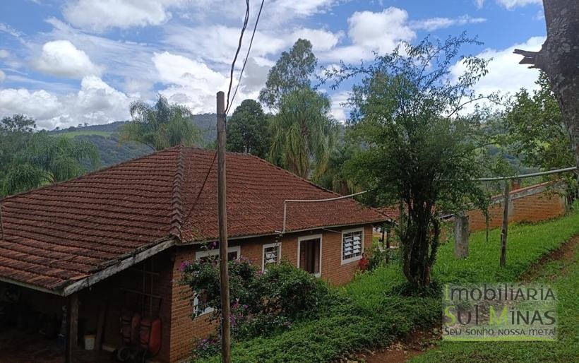 Sítio Completo à Venda em Camanducaia – Estrutura Impecável, Fácil Acesso e Próximo a Fernão DiasCOD2386 (45)