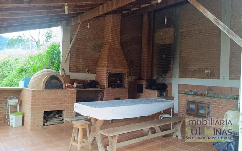 Sítio Completo à Venda em Camanducaia – Estrutura Impecável, Fácil Acesso e Próximo a Fernão DiasCOD2386 (51)