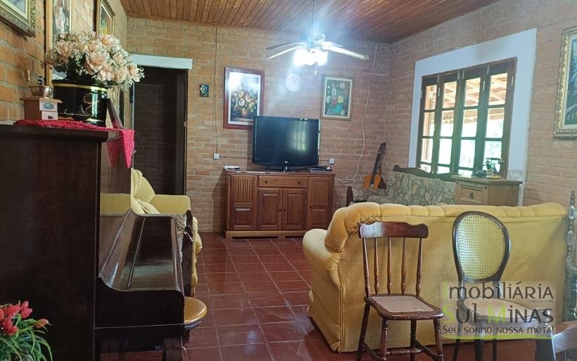 Sítio Completo à Venda em Camanducaia – Estrutura Impecável, Fácil Acesso e Próximo a Fernão DiasCOD2386 (54)