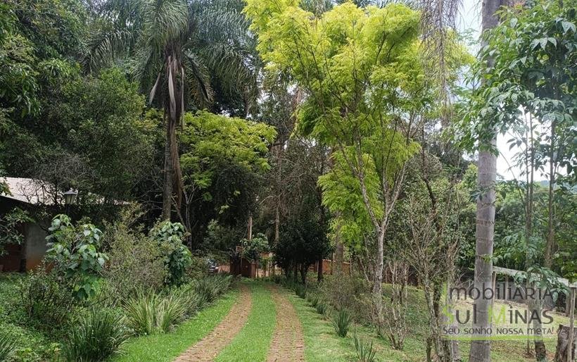 Sítio Completo à Venda em Camanducaia – Estrutura Impecável, Fácil Acesso e Próximo a Fernão DiasCOD2386 (62)