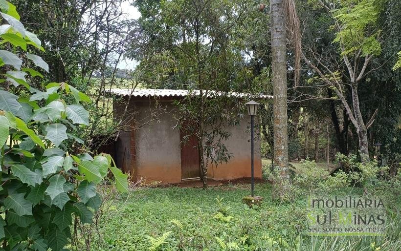 Sítio Completo à Venda em Camanducaia – Estrutura Impecável, Fácil Acesso e Próximo a Fernão DiasCOD2386 (68)