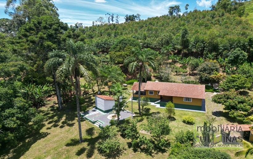 Sítio à Venda em CambuíMG – 30.800 m² de Natureza, Conforto e Privacidade COD2377 (16)