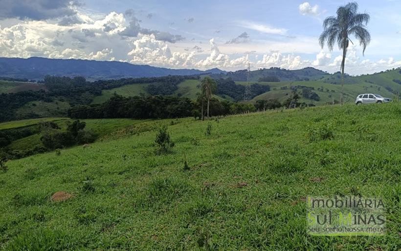 Terreno Rural com Vista 360° para as Montanhas À Venda em Cambuí – MG COD2390 (11)
