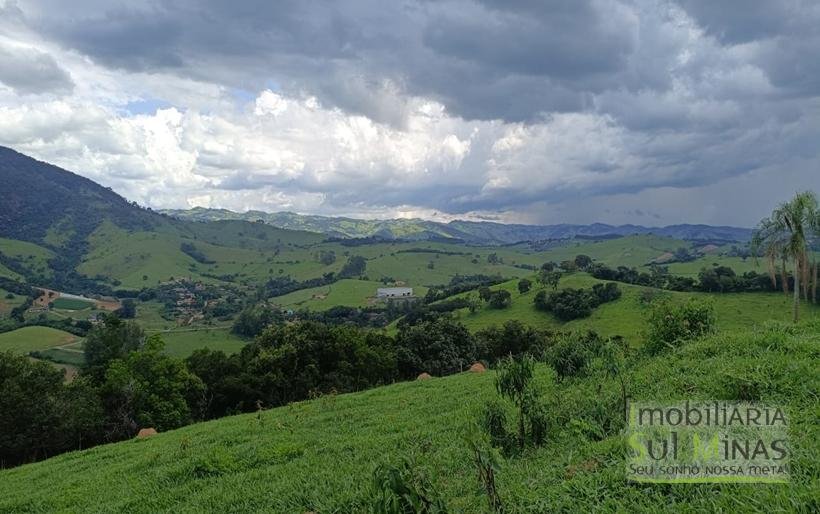 Terreno Rural com Vista 360° para as Montanhas À Venda em Cambuí – MG COD2390 (14)