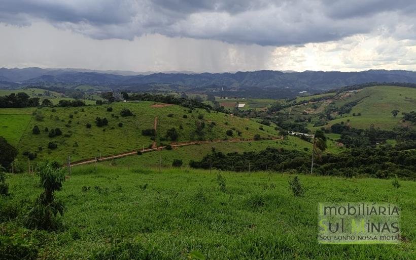 Terreno Rural com Vista 360° para as Montanhas À Venda em Cambuí – MG COD2390 (5)