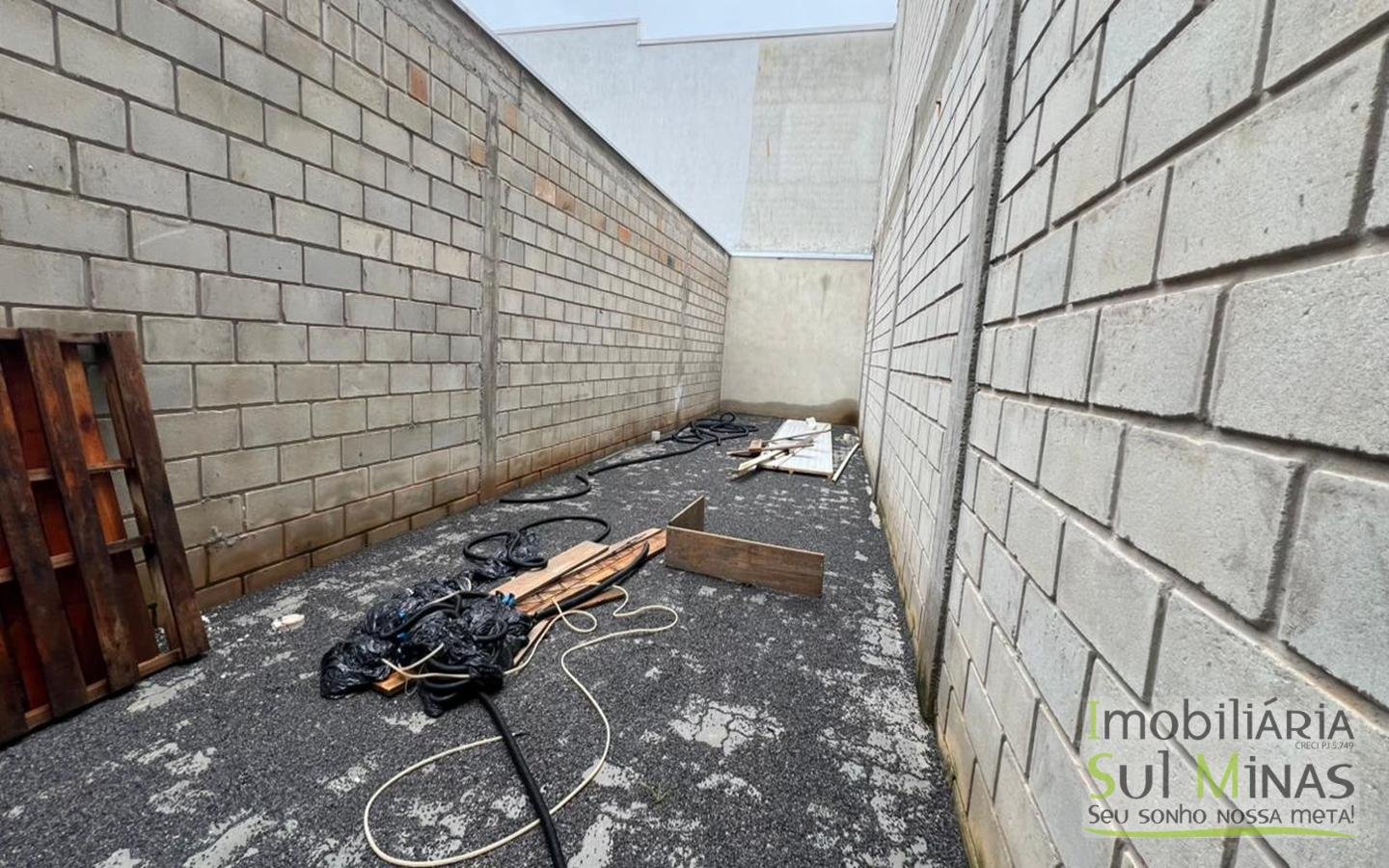 2408 Galpão Novo com 590m  para Locação Excelente Localização cod2408 (3)